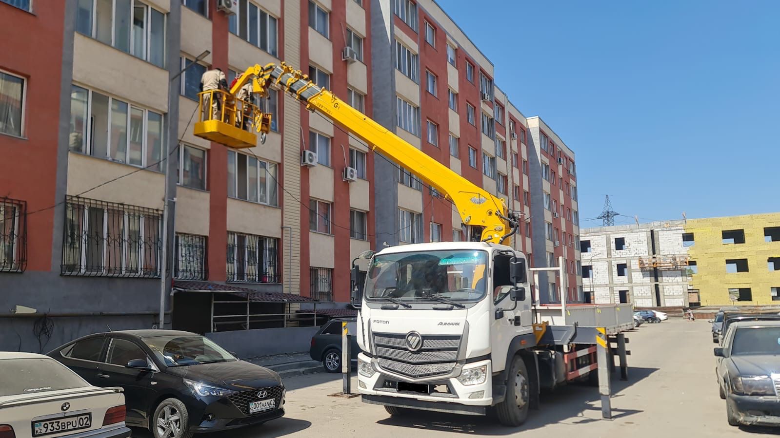 Foton автовышка в работе